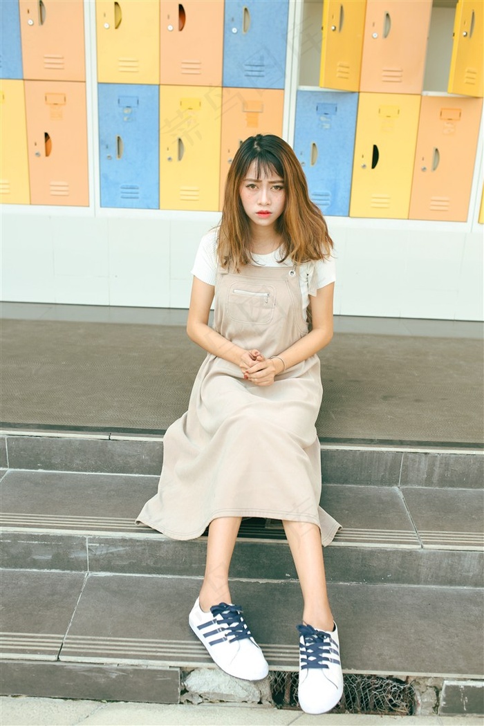 美国免费十次综合啦AV网