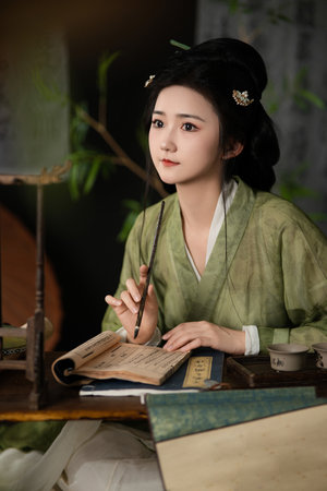 国产精品综合一区二区下载