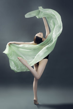 霍东阁1一30集电视剧免费观看