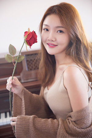 狠狠狼人丁香五月