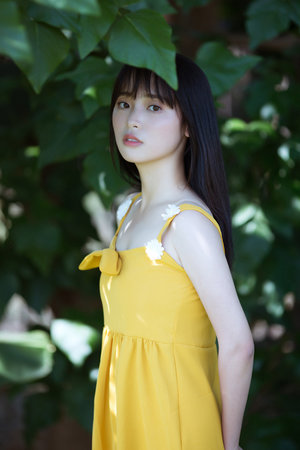 w一两个世界免费观看