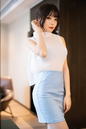 骚秘书好紧情趣内衣男