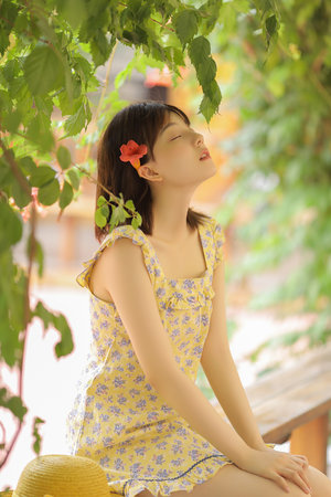 我有999种异能漫画下拉式六漫画