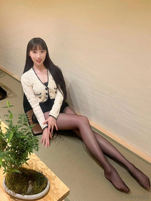 吕布强貂蝉卧床的图片