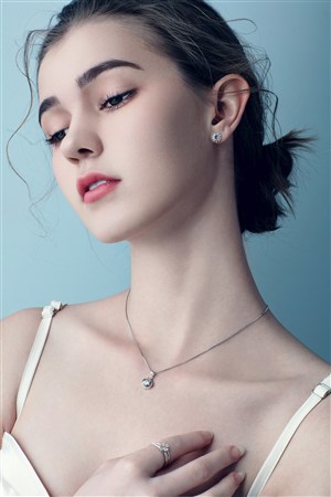 乱人伦精品小说